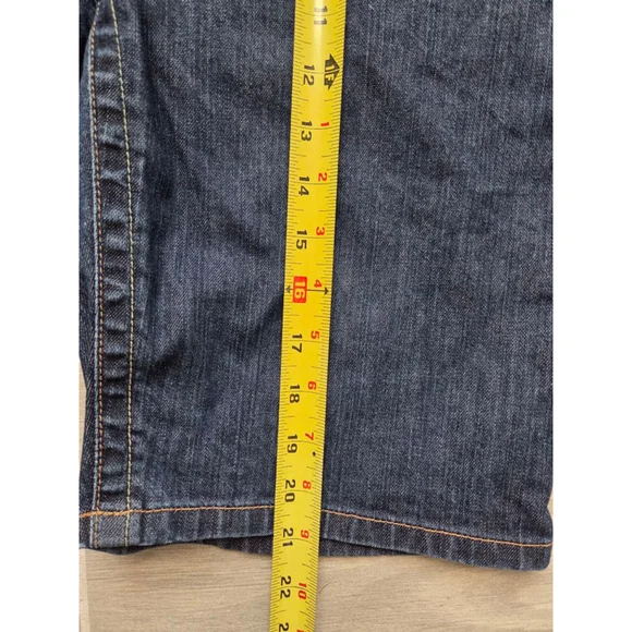 Women's Old Navy Maternity Jean Shorts Size 12 Blue - Picture 4 of 5